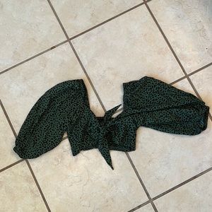 Puff sleeve mini top